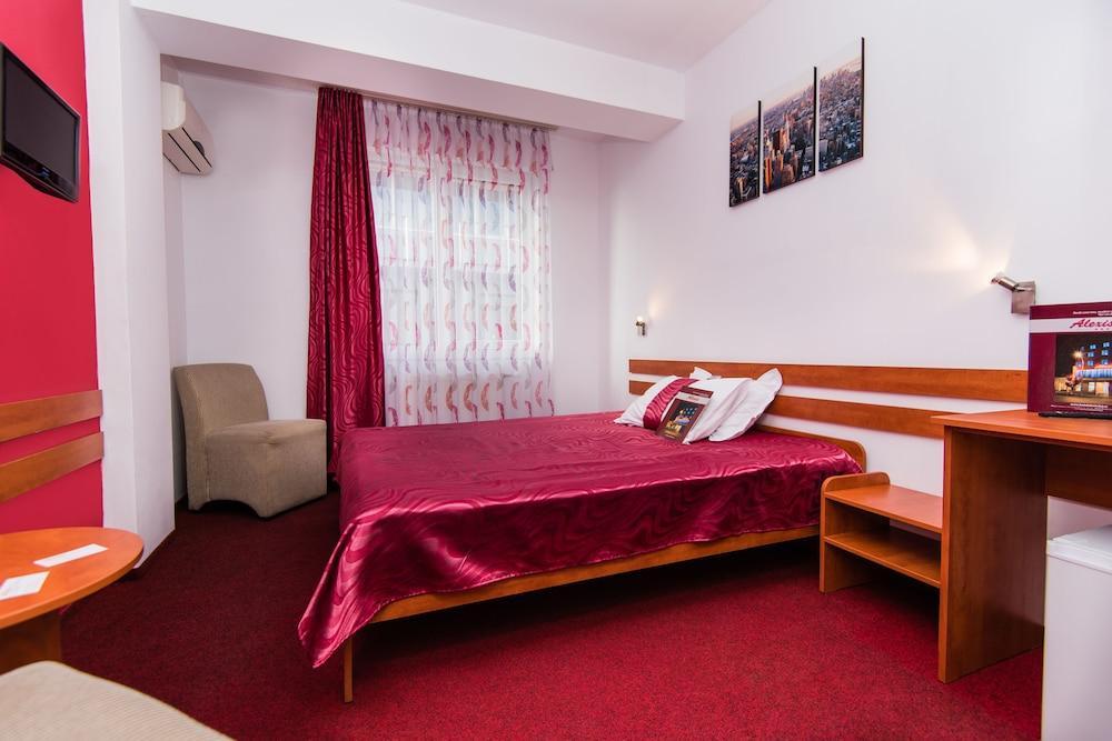 Hotel Alexis Κλουζ-Ναπόκα Εξωτερικό φωτογραφία
