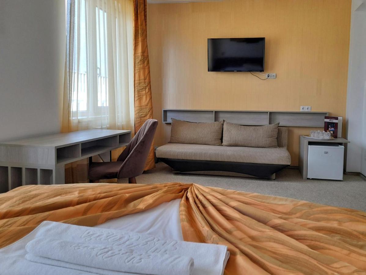 Hotel Alexis Κλουζ-Ναπόκα Εξωτερικό φωτογραφία