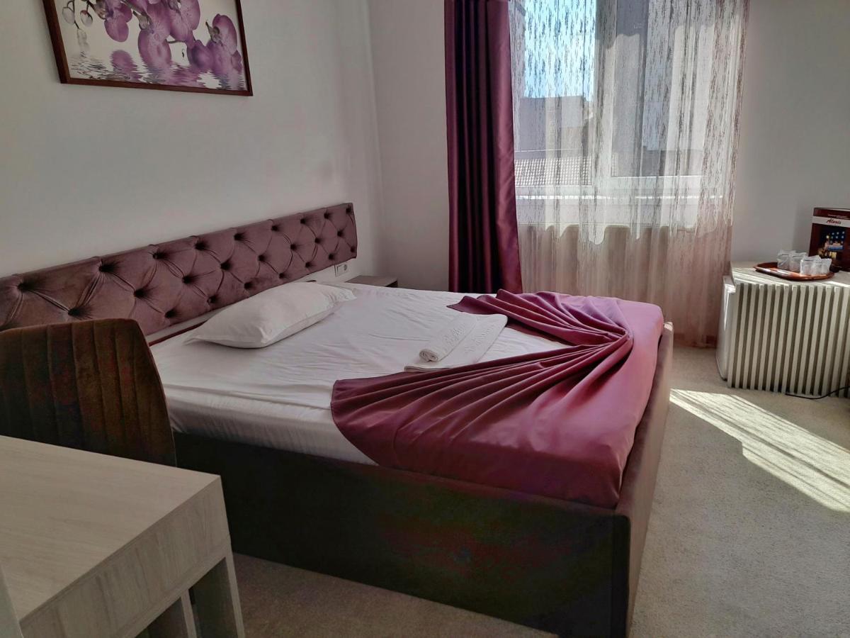 Hotel Alexis Κλουζ-Ναπόκα Εξωτερικό φωτογραφία