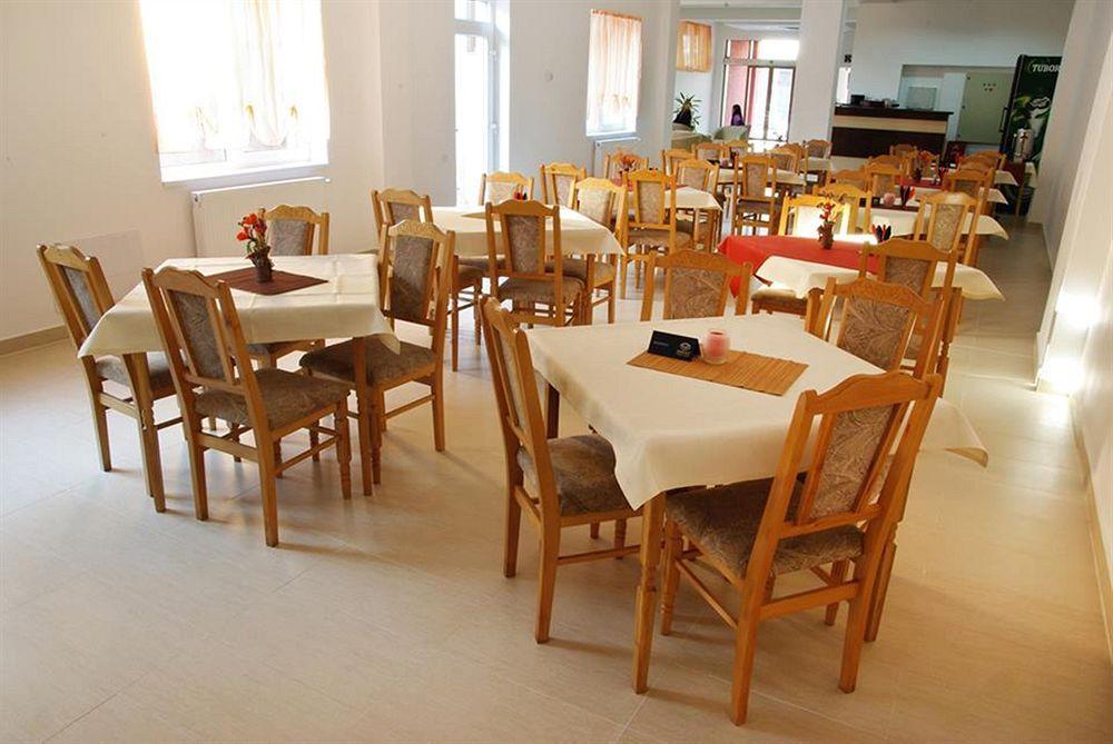 Hotel Alexis Κλουζ-Ναπόκα Εξωτερικό φωτογραφία